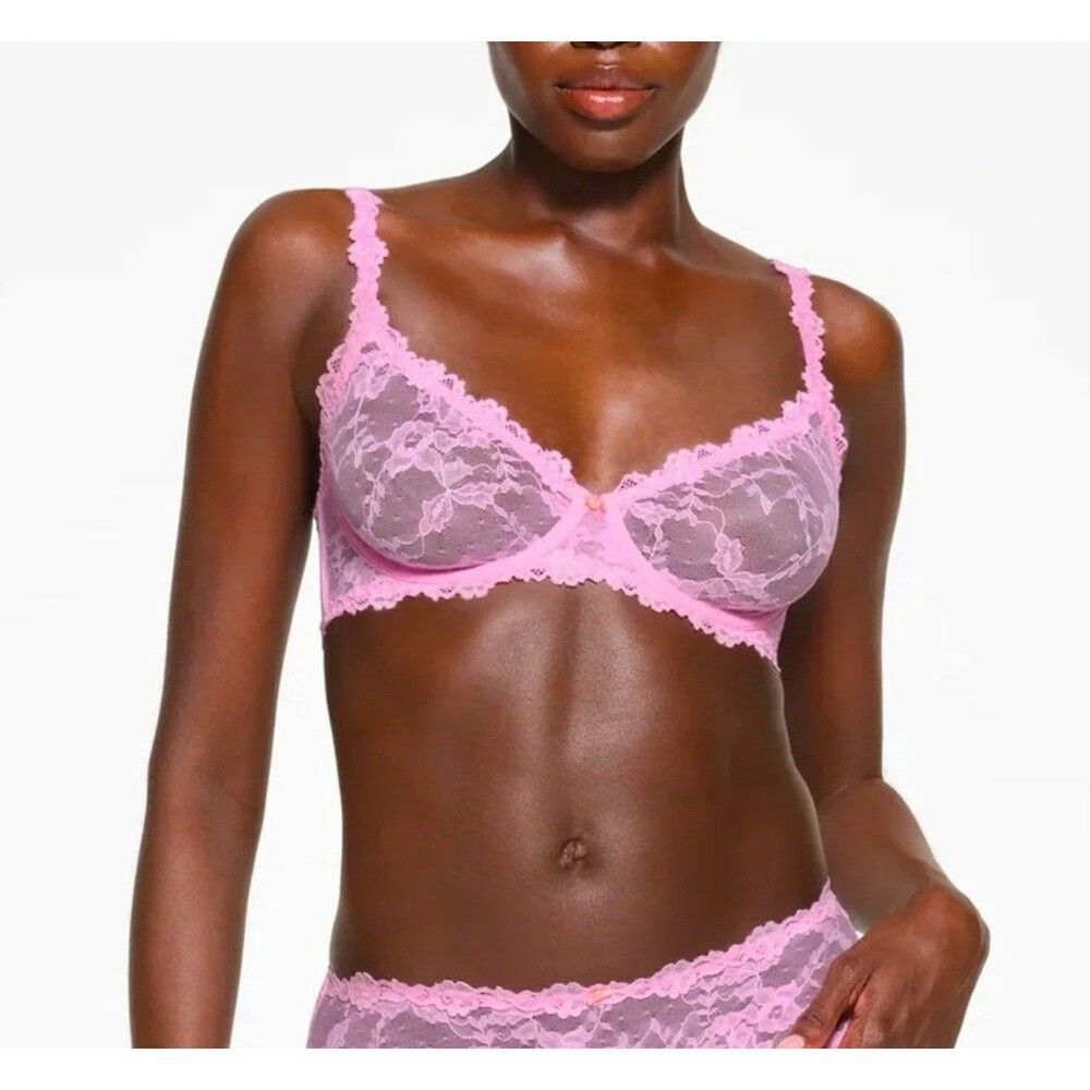 Skims Lace Underwire Scoop Bra 46D